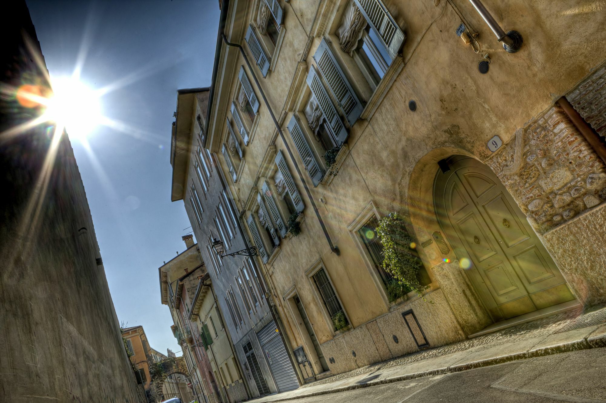 Il Vicolo Aparthotel Verona Exteriör bild