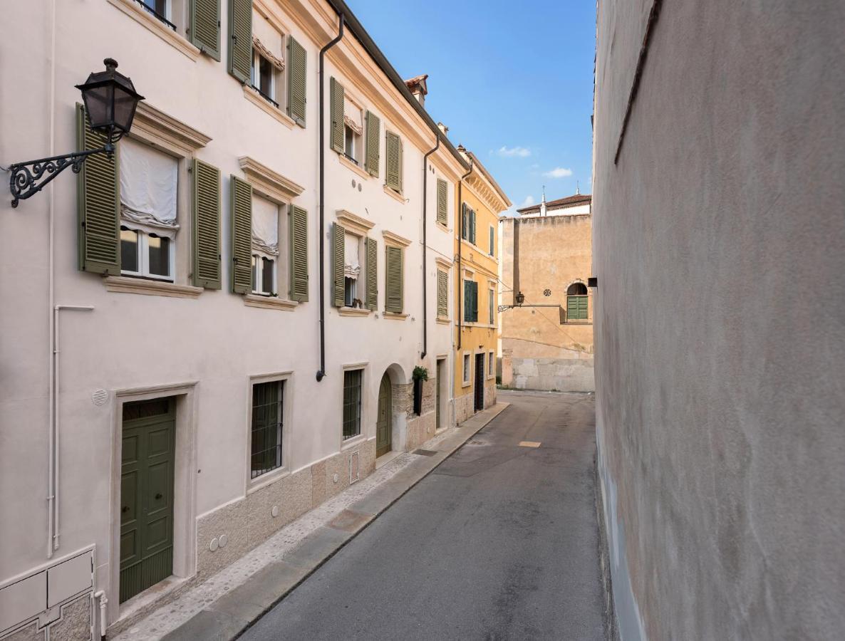 Il Vicolo Aparthotel Verona Exteriör bild